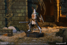 Load image into Gallery viewer, Heroes of Lordran - Solaire Figurine