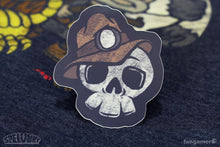 Load image into Gallery viewer, FALSE