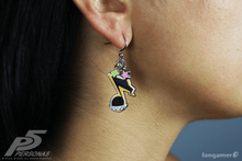 Load image into Gallery viewer, Point Up!! Earrings
