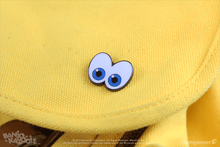 Load image into Gallery viewer, Eyes Pin
