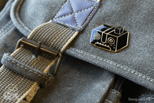 Load image into Gallery viewer, GNOG Pinny Arcade Pin
